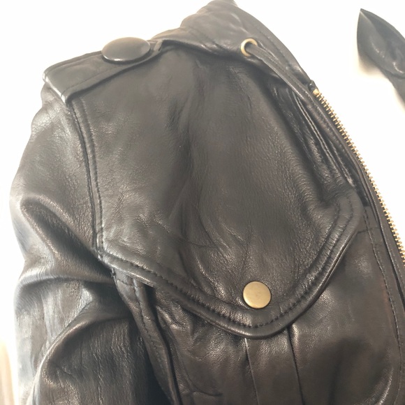Mike & Chris Soft Leather Jacket with hood Size M - Picture 4 of 8